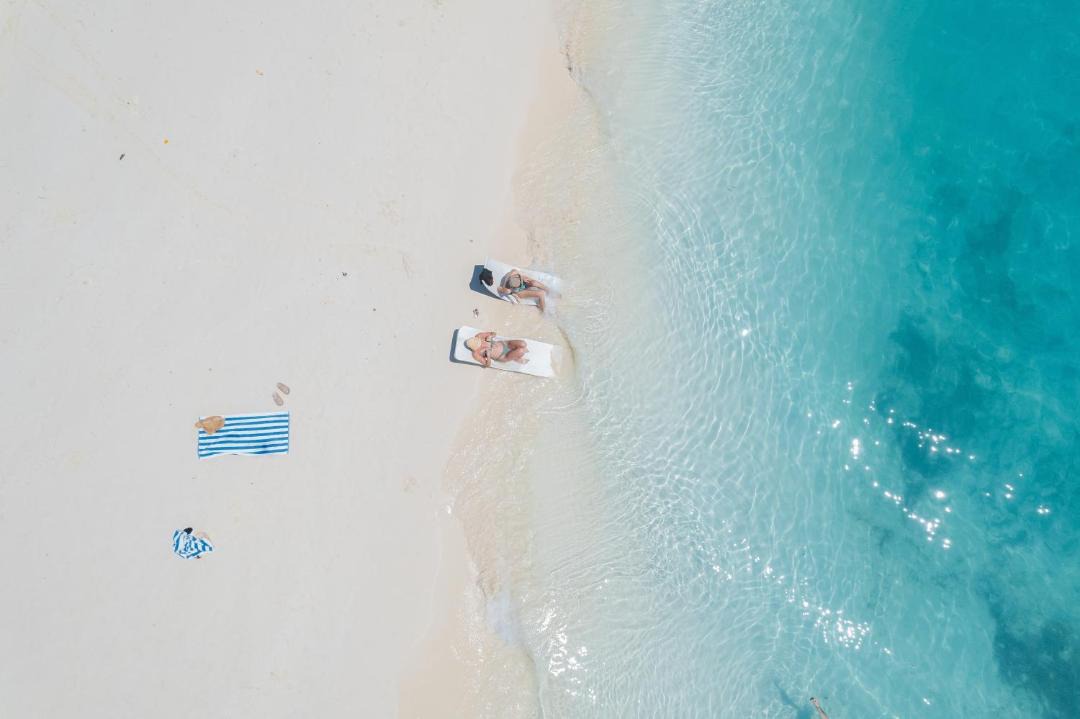 Photo of Human In Picture in Dhiffushi