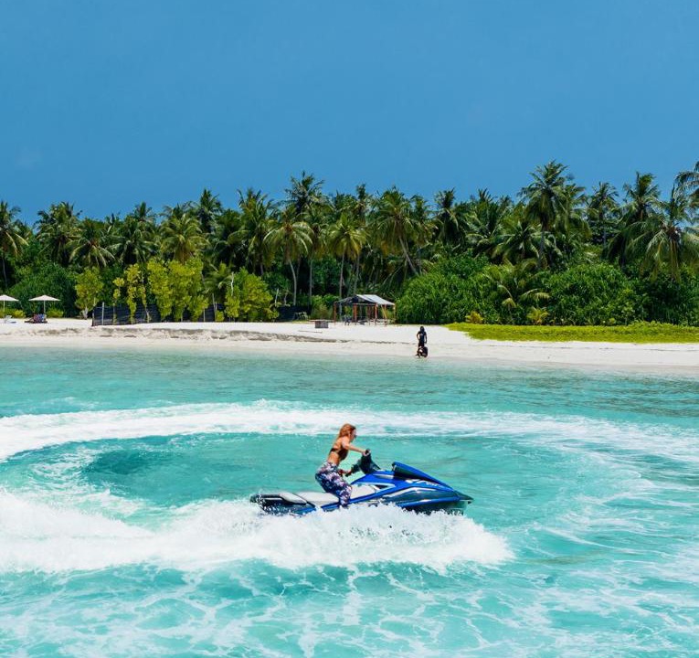 Photo of Others in Himandhoo