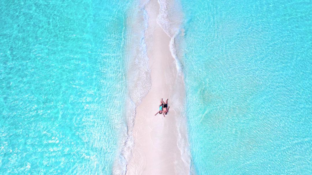 Photo of Human In Picture in Himandhoo