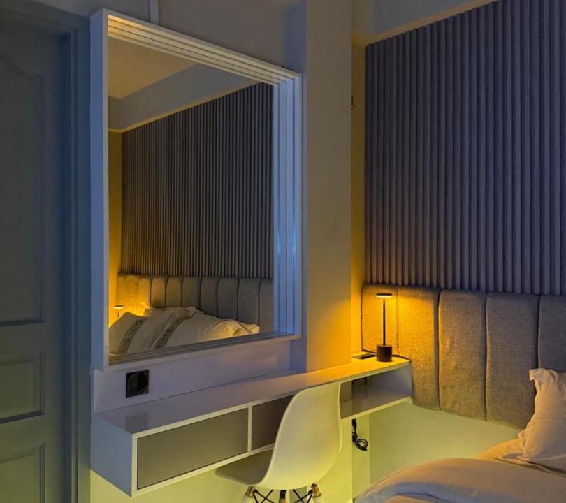 Photo of Bedroom in Male