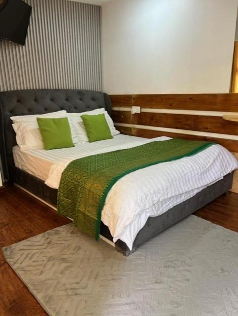 Photo of Bedroom in Male