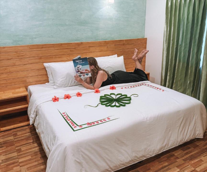 Photo of Bedroom in Omadhoo