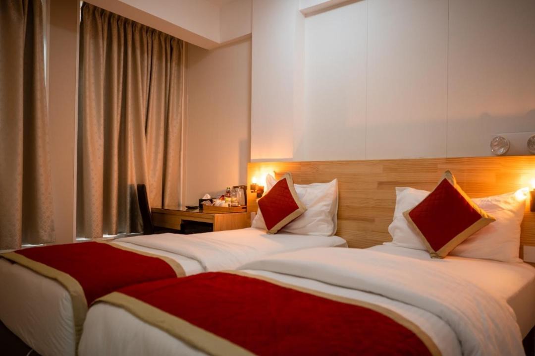 Photo of Bedroom in Male