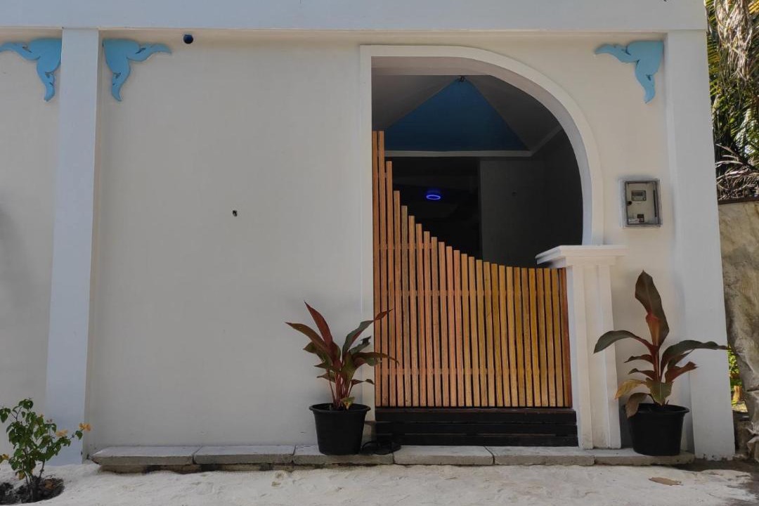 Photo of Others in Omadhoo