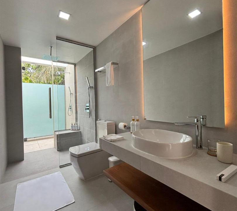 Photo of Bathroom in Goidhoo