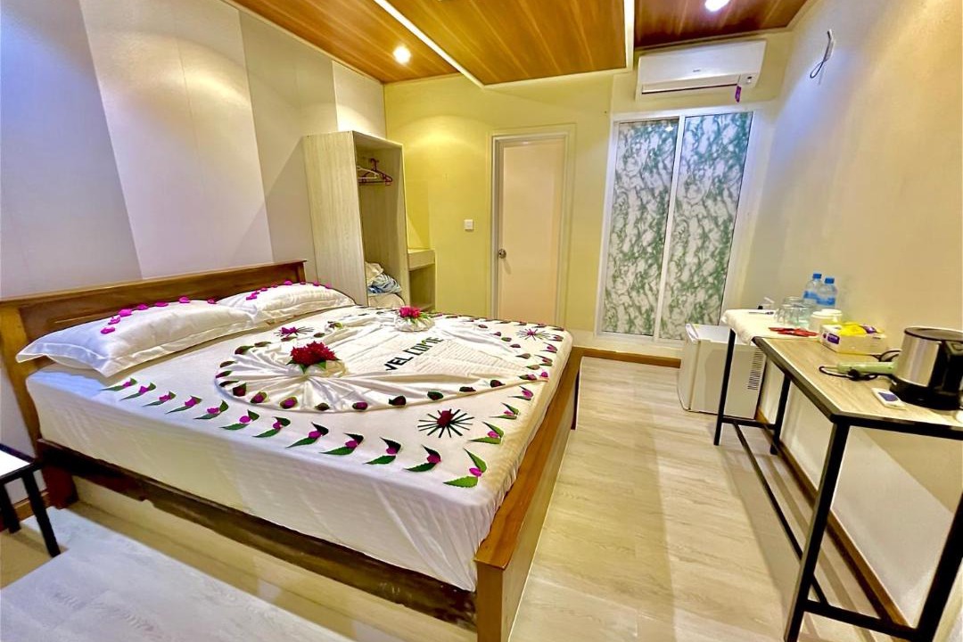 Photo of Bedroom in Maamigili