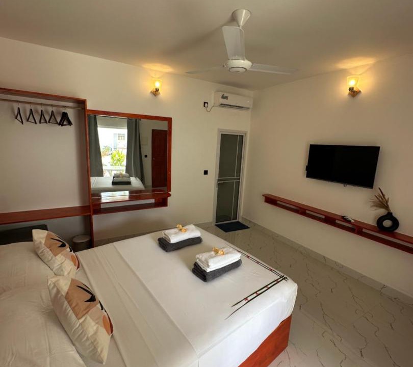 Photo of Bedroom in Thoddoo