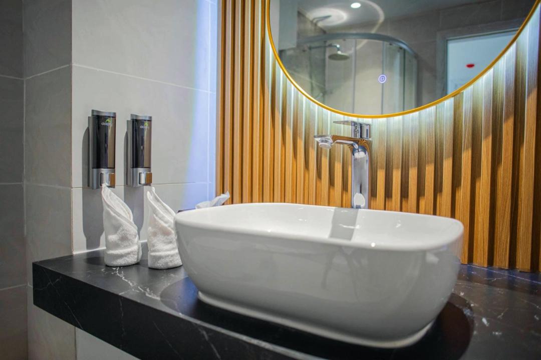 Photo of Bathroom in Guraidhoo