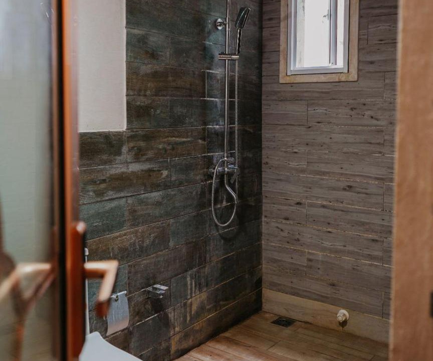 Photo of Bathroom in Rasdhoo