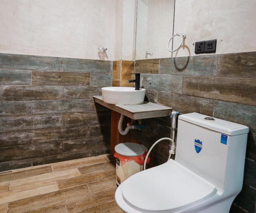 Photo of Bathroom in Rasdhoo
