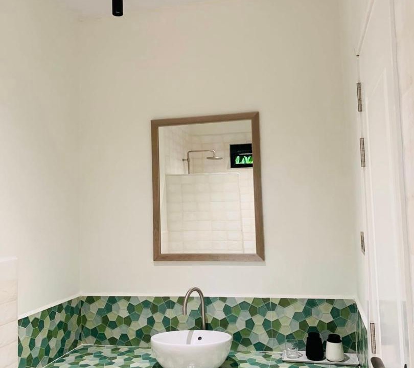 Photo of Bathroom in Thoddoo