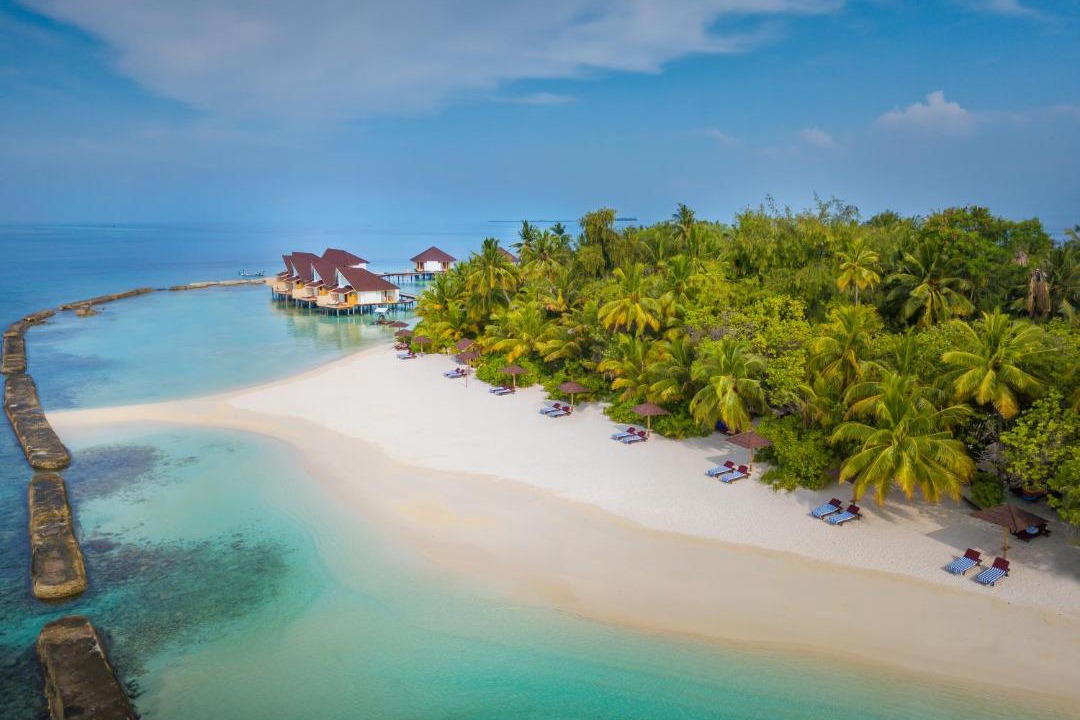 Photo of Others in Ellaidhoo