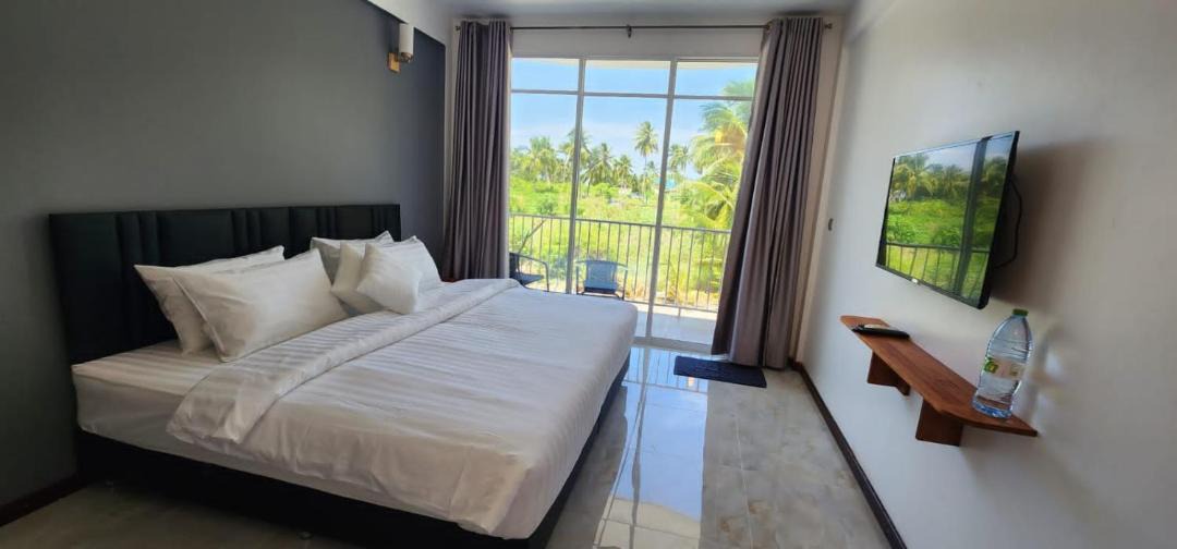 Photo of Bedroom in Thoddoo
