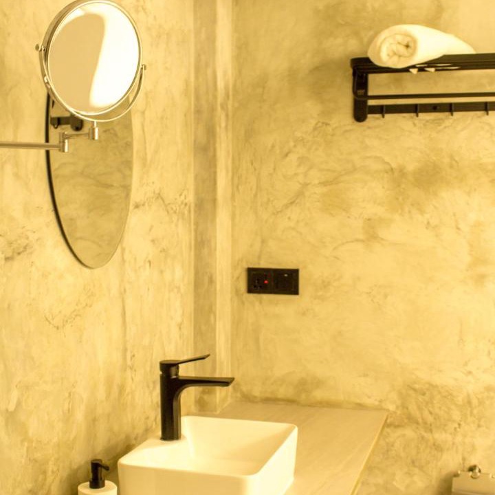 Photo of Bathroom in Fuvahmulah