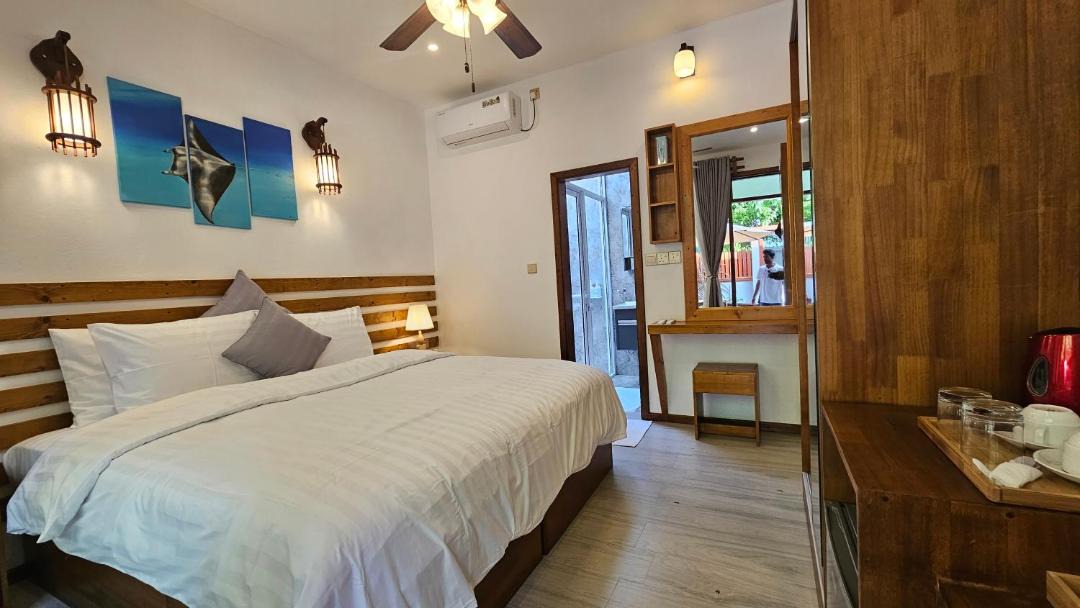 Photo of Bedroom in Dhigurah