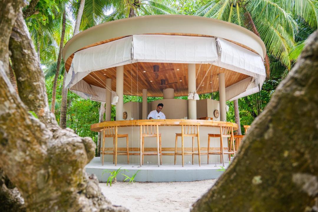 Photo of Others in Finolhas Island