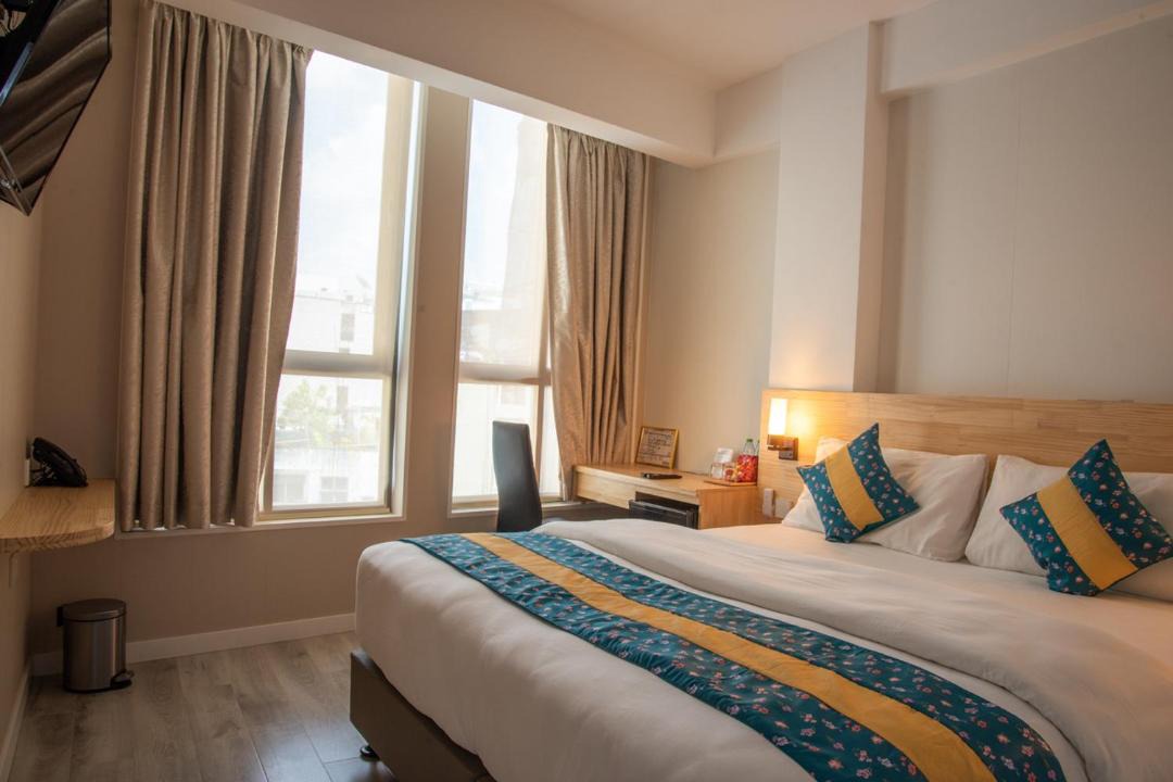 Photo of Bedroom in Male