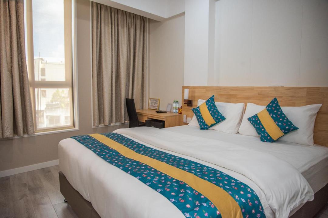 Photo of Bedroom in Male