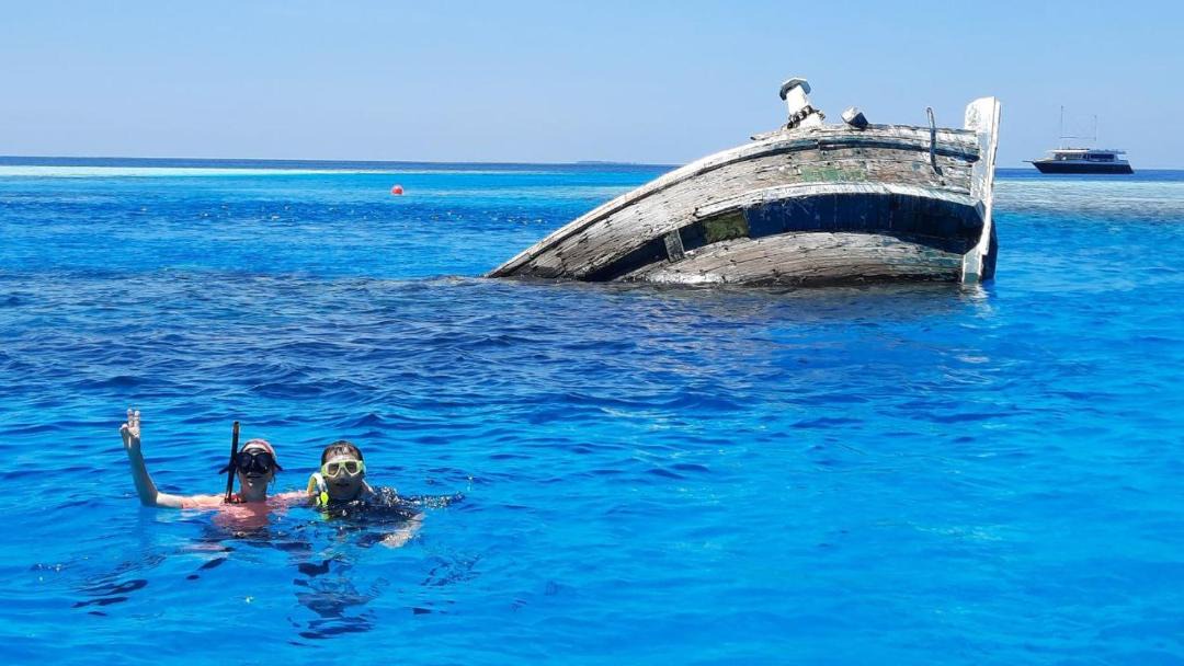 Photo of Human In Picture in Felidhoo