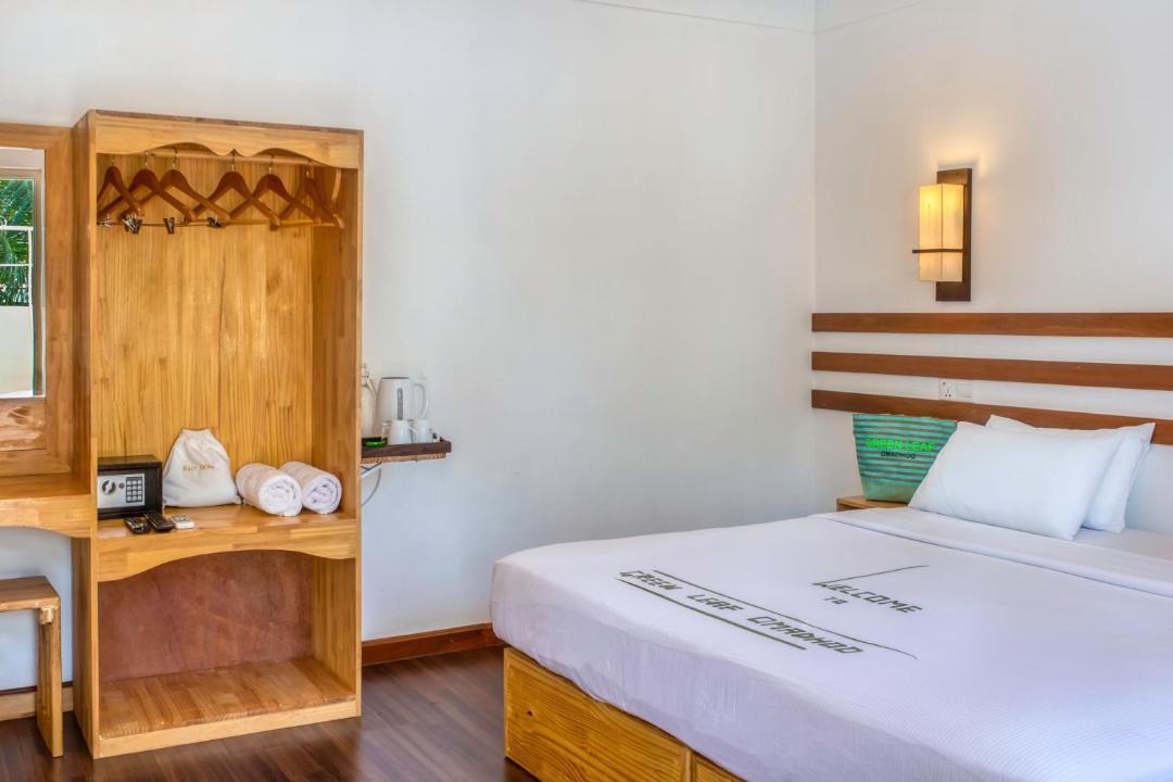 Photo of Bedroom in Omadhoo