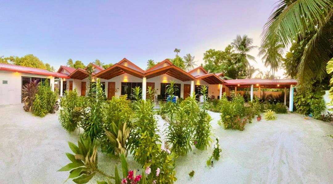 Photo of Others in Thoddoo