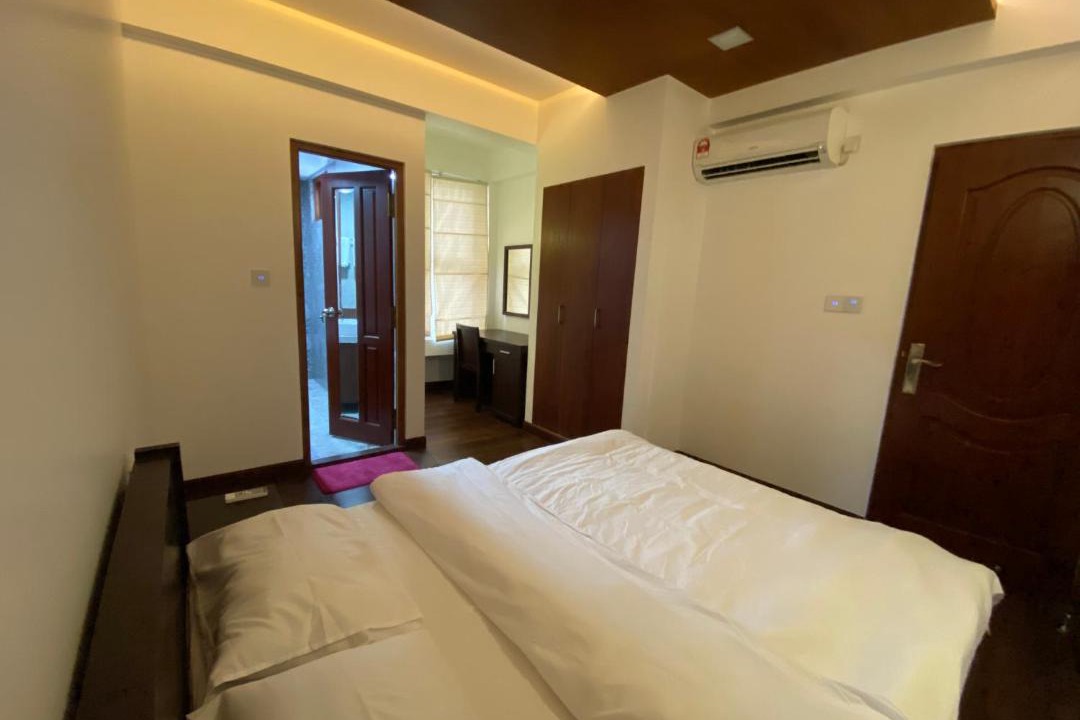 Photo of Bedroom in Male