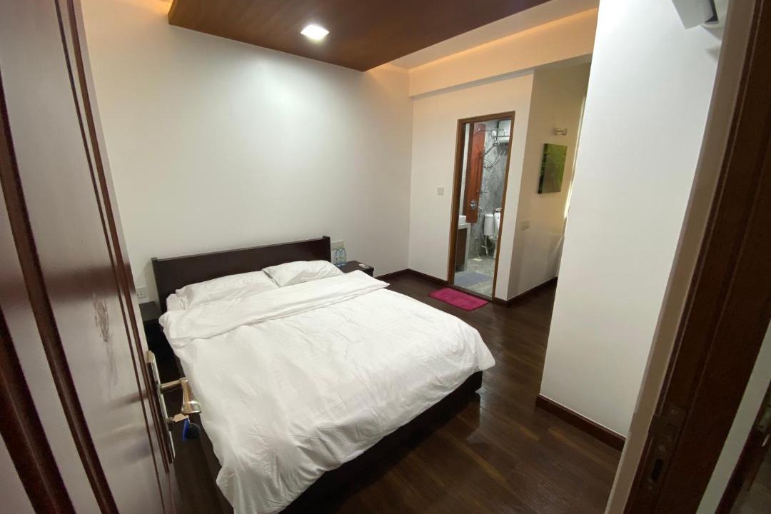 Photo of Bedroom in Male