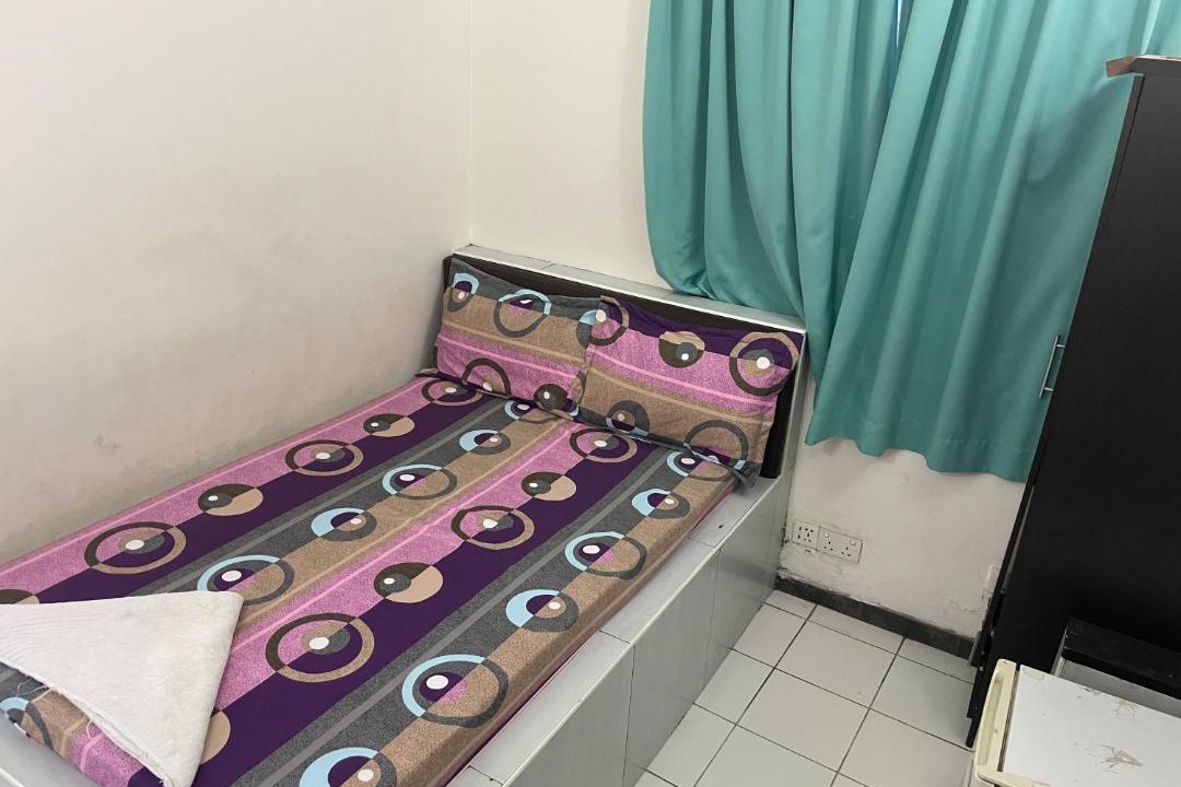 Photo of Bedroom in Male