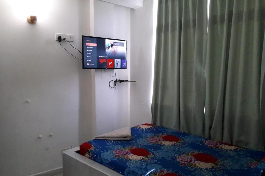 Photo of Bedroom in Male