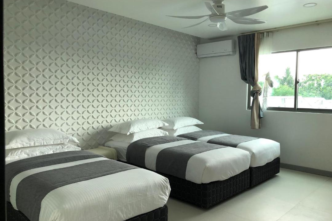 Photo of Bedroom in Keyodhoo