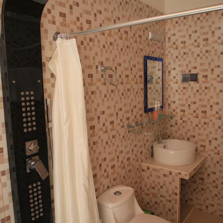 Photo of Bathroom in Thoddoo