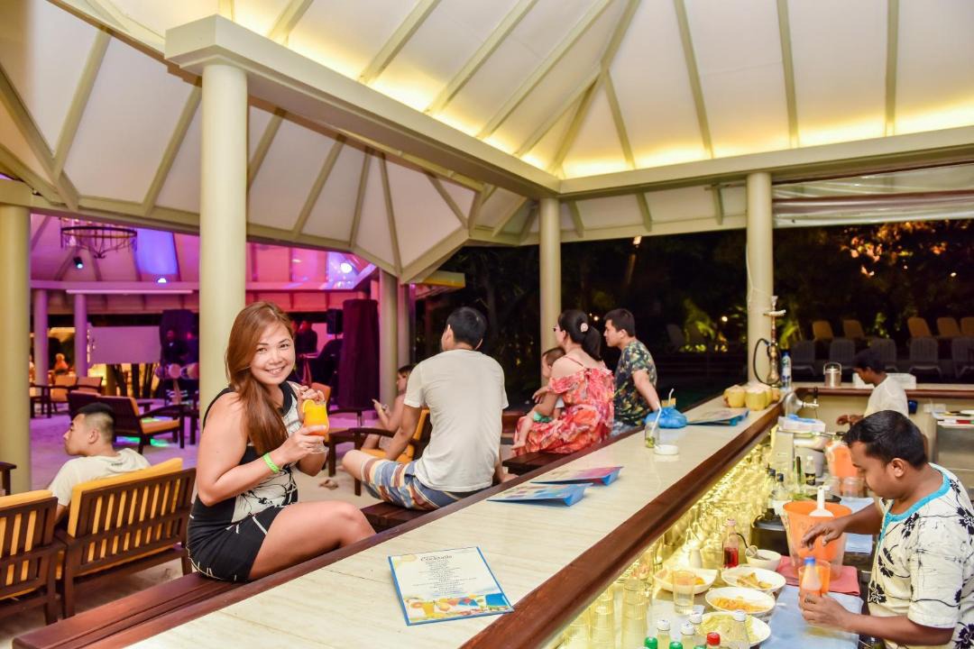 Photo of Others in Lhohifushi