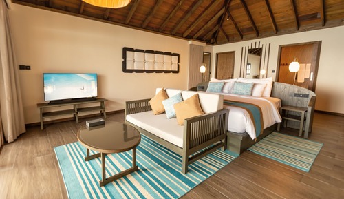 Dheru Water Pool Villa