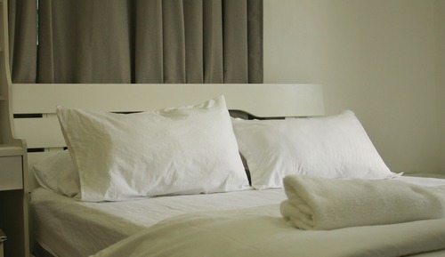 Deluxe Room, 1 Double Bed, Balcony, Partial Sea View