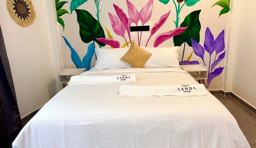 Deluxe Room, Balcony
