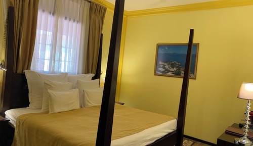 Superior Room (with Free Return Airport Transfer)