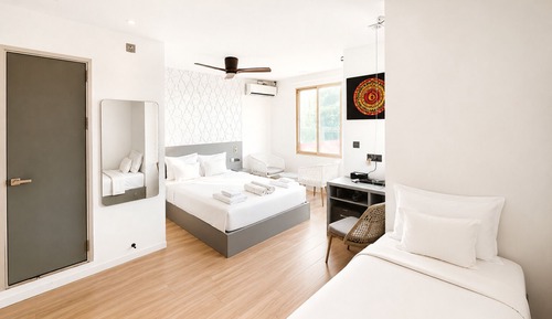 Deluxe Double Room, City View