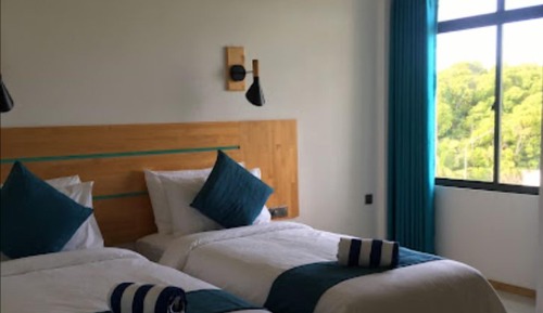 Deluxe Double or Twin Room, City View