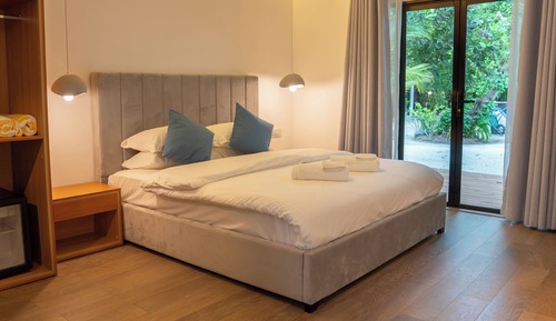 Deluxe Double or Twin Room, Beach View