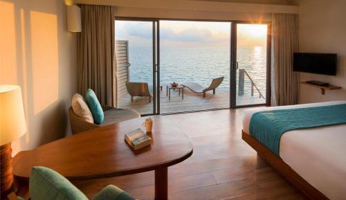 Sunset Overwater Villa King 