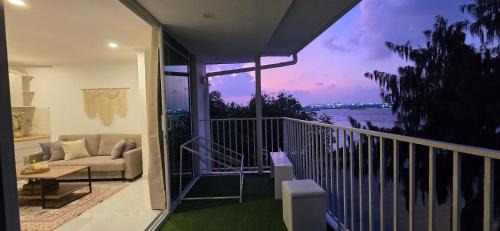 One-Bedroom Apartment with Balcony and Sea View