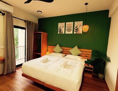 King Room with Balcony