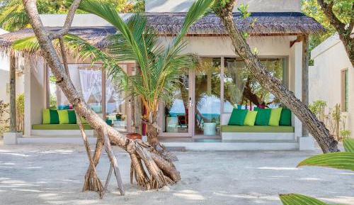 Deluxe Beach Villa