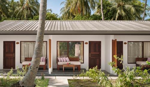 Sun Villa - 50% off domestic transfers for stays of 7+ nights (book from 23 Mar, stay until 30 Sep)