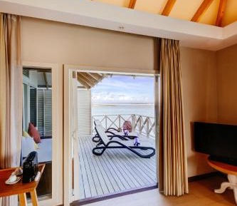 Water Bungalow - Enjoy a Complimentary return speedboat transfers (7+ nights) or 50% off transfers (1–6 nights, up to 2 guests). Valid for stays until 31 Oct 2027