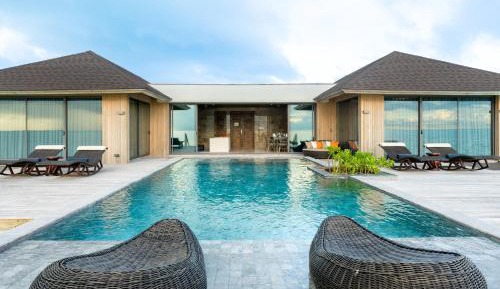 Grand Madifushi Aqua Pool Villa