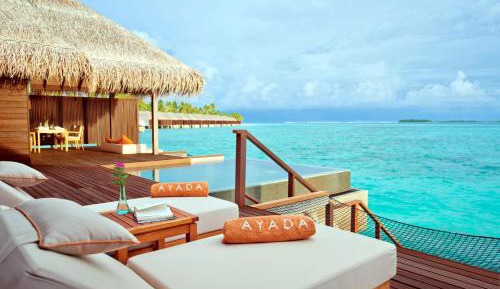 Sunset Family Ocean Suite with Pool & Personalized Butler Service - Up to 2 children under 15 dine free and receive the same meal plan as paying adults. Subject to villa occupancy. Christmas and New Year’s Eve supplements apply.