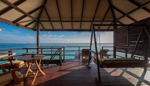 Water Villa with Beach View 