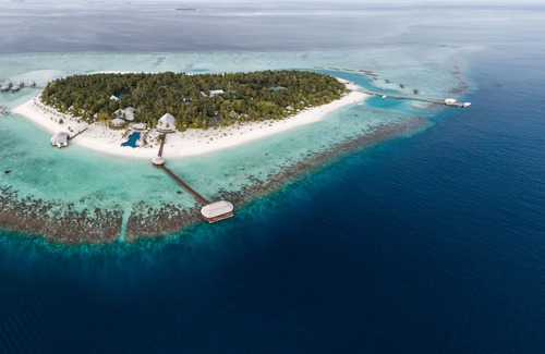 Kihaadhuffaru Island Hotel | Kihaa Maldives