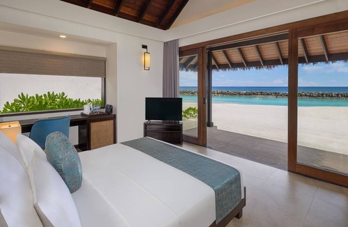 Mahaanaelhihuraa Island Resort | NOOE Maldives Kunaavashi